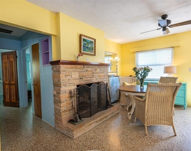 705 N Peninsula Avenue - Photo Thumbnail 10