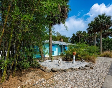 705 N Peninsula Avenue - Photo Thumbnail 14