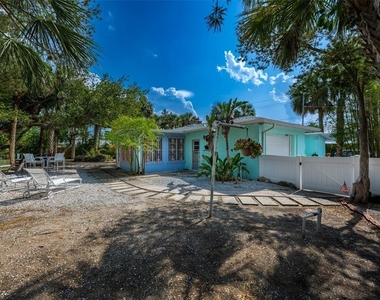 705 N Peninsula Avenue - Photo Thumbnail 13