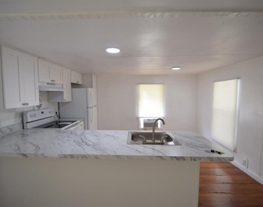 3306 Peachtree Hill Road - Photo Thumbnail 5