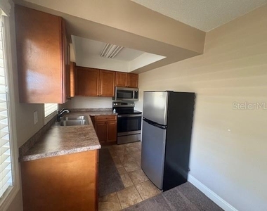 105 Sunshine Boulevard - Photo Thumbnail 11