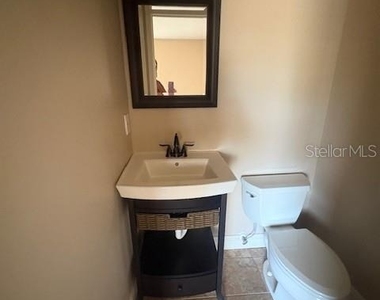 105 Sunshine Boulevard - Photo Thumbnail 9