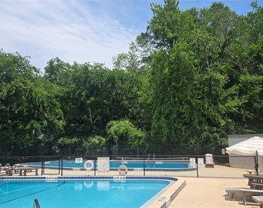 4503 Nw 41st Place - Photo Thumbnail 38