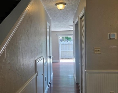 4503 Nw 41st Place - Photo Thumbnail 13