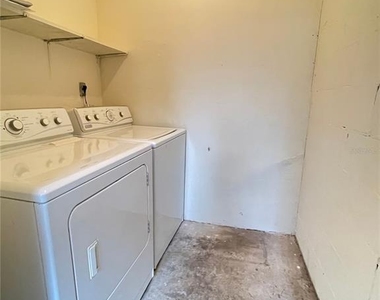 914 Sw 59th Terrace - Photo Thumbnail 12