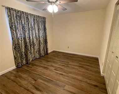 914 Sw 59th Terrace - Photo Thumbnail 8