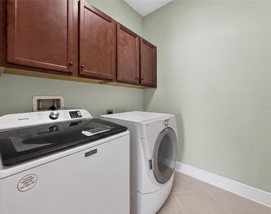2062 Redbay Avenue - Photo Thumbnail 30