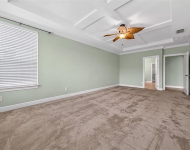 2062 Redbay Avenue - Photo Thumbnail 16