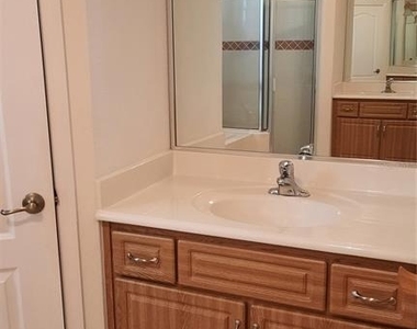 1315 Elli Circle - Photo Thumbnail 20
