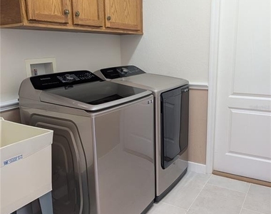 1315 Elli Circle - Photo Thumbnail 50