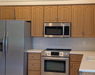 1315 Elli Circle - Photo Thumbnail 23