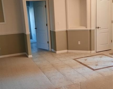 1315 Elli Circle - Photo Thumbnail 26
