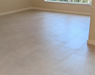 1315 Elli Circle - Photo Thumbnail 34