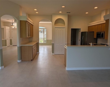 1315 Elli Circle - Photo Thumbnail 30