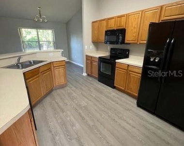 48 Renworth Lane - Photo Thumbnail 2