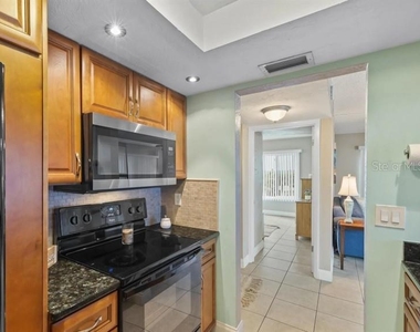 3600 Ocean Shore Boulevard - Photo Thumbnail 12