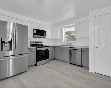 18634 Goodman Circle - Photo Thumbnail 25