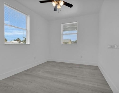 18634 Goodman Circle - Photo Thumbnail 27