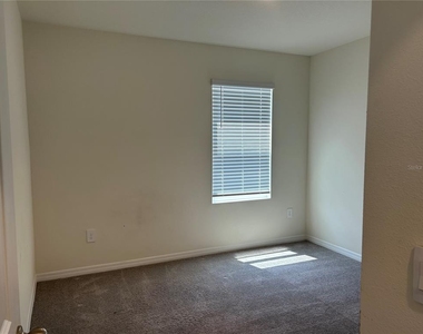17218 Reserva Drive - Photo Thumbnail 15
