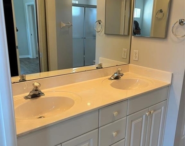 6870 Fairview Terrace - Photo Thumbnail 8