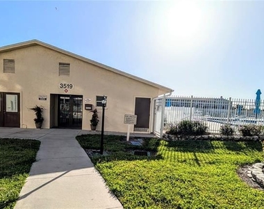 4129 Lake Bayshore Drive - Photo Thumbnail 30