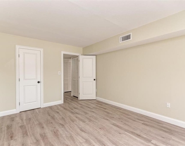 129 Tyler Drive - Photo Thumbnail 17