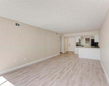 129 Tyler Drive - Photo Thumbnail 7