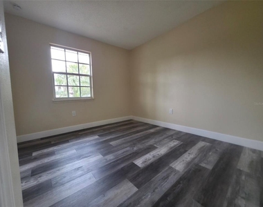 12091 Crossgate Avenue - Photo Thumbnail 10