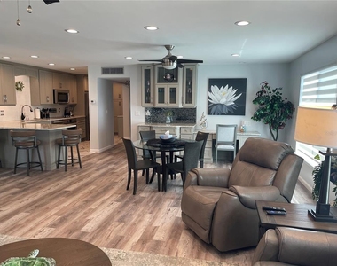 5400 Gulf Drive - Photo Thumbnail 4
