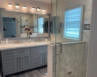 5400 Gulf Drive - Photo Thumbnail 7