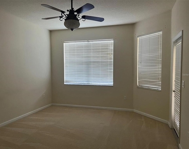 9035 Vista Verde Drive - Photo Thumbnail 6