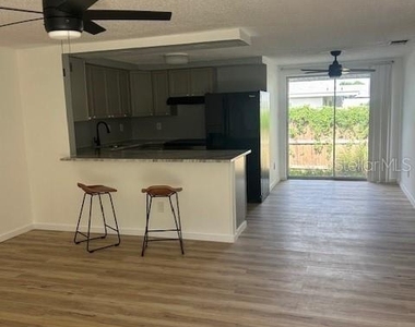 2732 Fort Worth Street - Photo Thumbnail 4