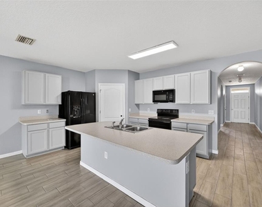 4042 Wayfarer Way - Photo Thumbnail 10