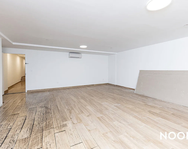 589 Knickerbocker Avenue - Photo Thumbnail 2
