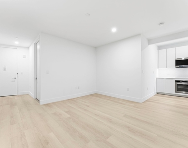 55 Broad Street - Photo Thumbnail 1