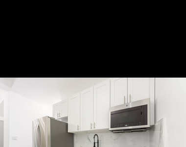 161 West 54th Street - Photo Thumbnail 3