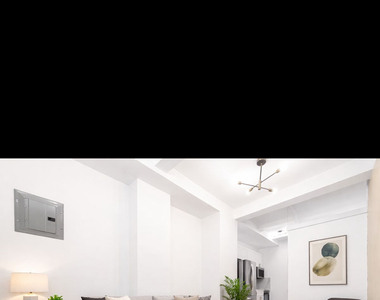 161 West 54th Street - Photo Thumbnail 7