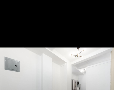 161 West 54th Street - Photo Thumbnail 2