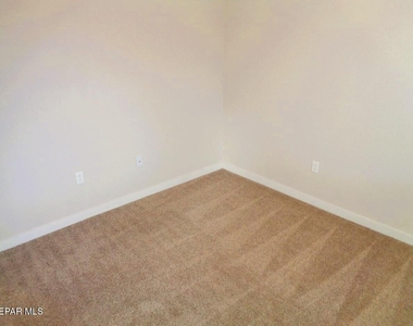 14932 Tierra Haven Avenue - Photo Thumbnail 16