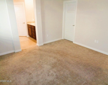 14932 Tierra Haven Avenue - Photo Thumbnail 11