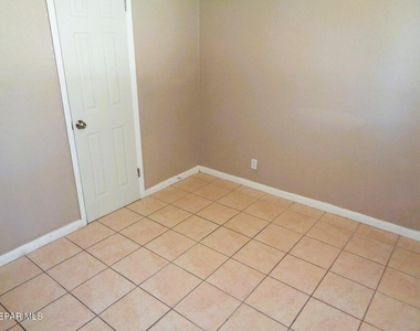 8724 Polaris Street - Photo Thumbnail 18