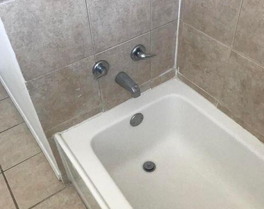 209 San Saba Road - Photo Thumbnail 21
