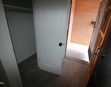 3615 Olympic Avenue - Photo Thumbnail 26