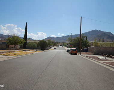 3615 Olympic Avenue - Photo Thumbnail 1