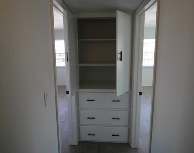 3615 Olympic Avenue - Photo Thumbnail 59