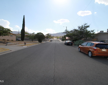 3615 Olympic Avenue - Photo Thumbnail 4