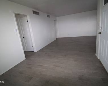 3615 Olympic Avenue - Photo Thumbnail 37