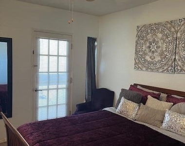 6201 Escondido Drive - Photo Thumbnail 27