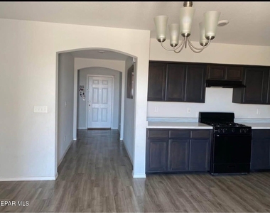 14608 Adonis Blue Court - Photo Thumbnail 4