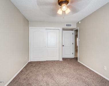 6104 La Posta Drive - Photo Thumbnail 19